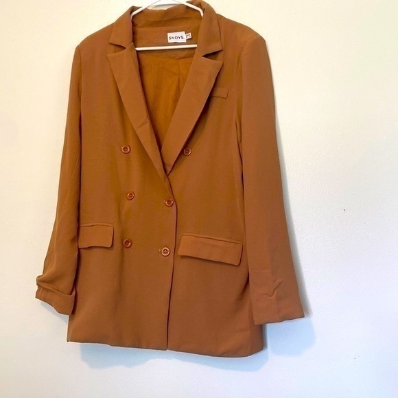 Sndys Revolve Stunning Camel Brown Blazer Size 8